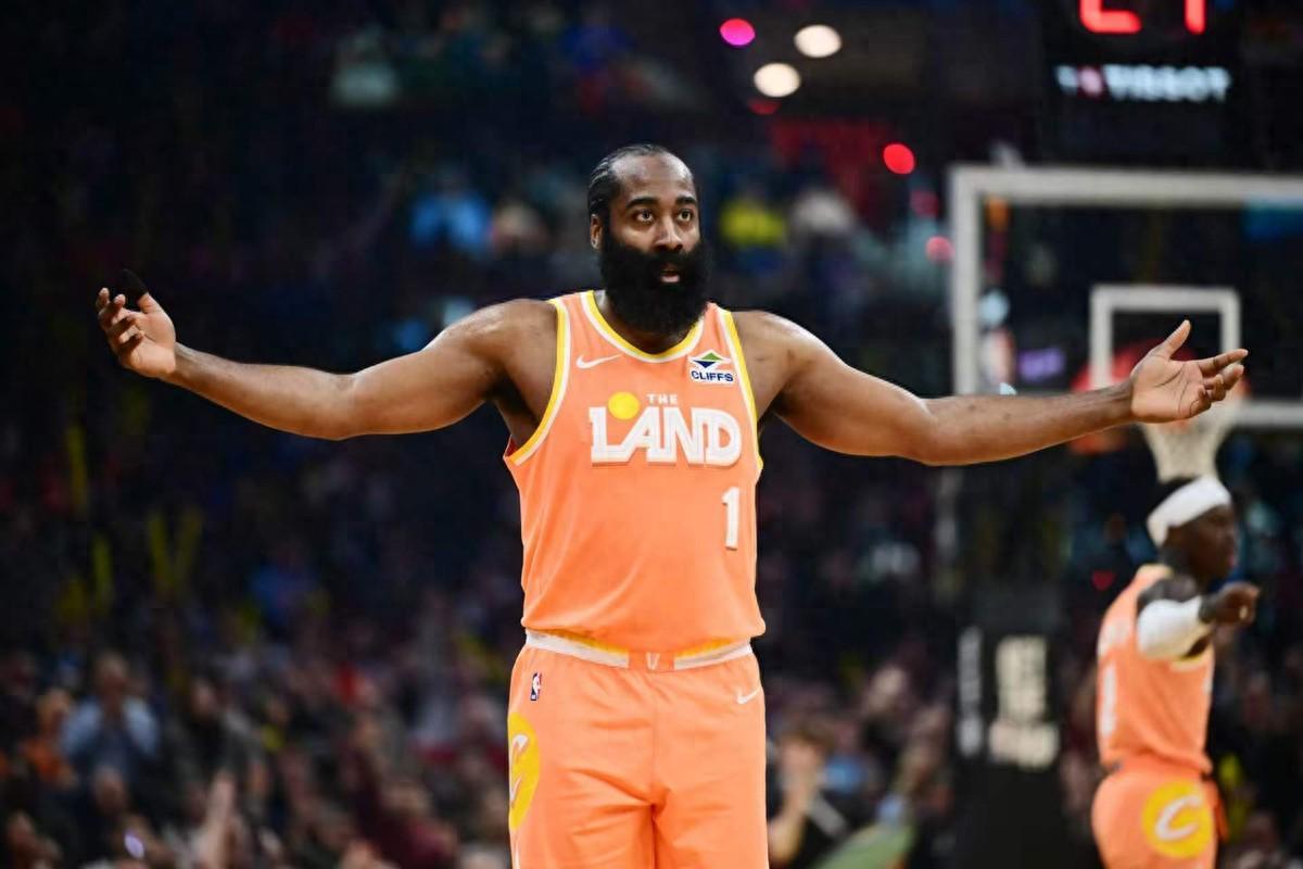 熊猫体育app下载-NBA排名大乱！火箭第3，湖人掉第6；骑士坐4望3，黄蜂冲前7